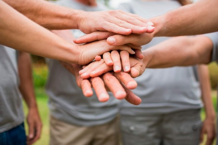 El 05 de Diciembre celebramos el D&iacute;a del Voluntario  y en Coaching sin Fronteras queremos seguir transformando vidas.